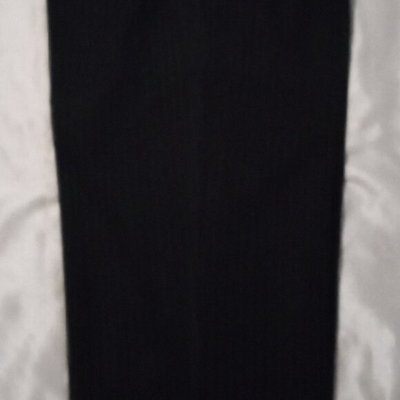 Izod XFG women's black/white strip capri size10 goth grunge boho work wear - Picture 4 of 7